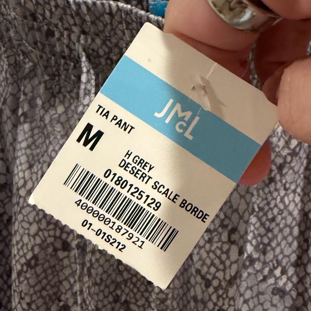 NWT J.McLaughlin Tia Pants Grey Desert Scale size Medium - Picture 6 of 10